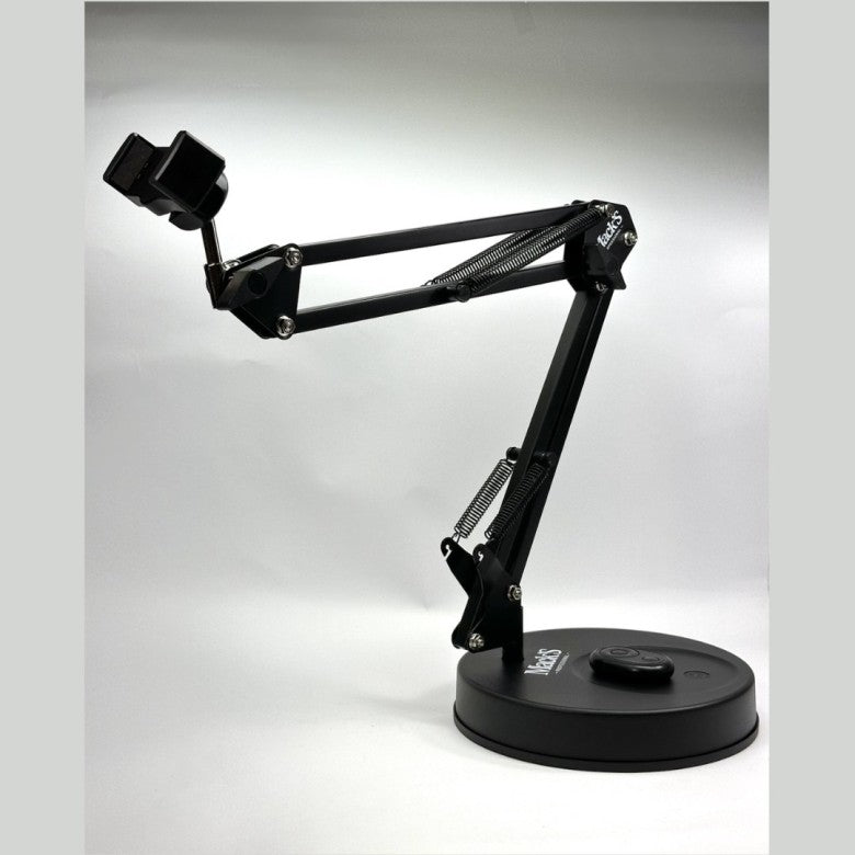 Mack’s Metallic Phone Stand