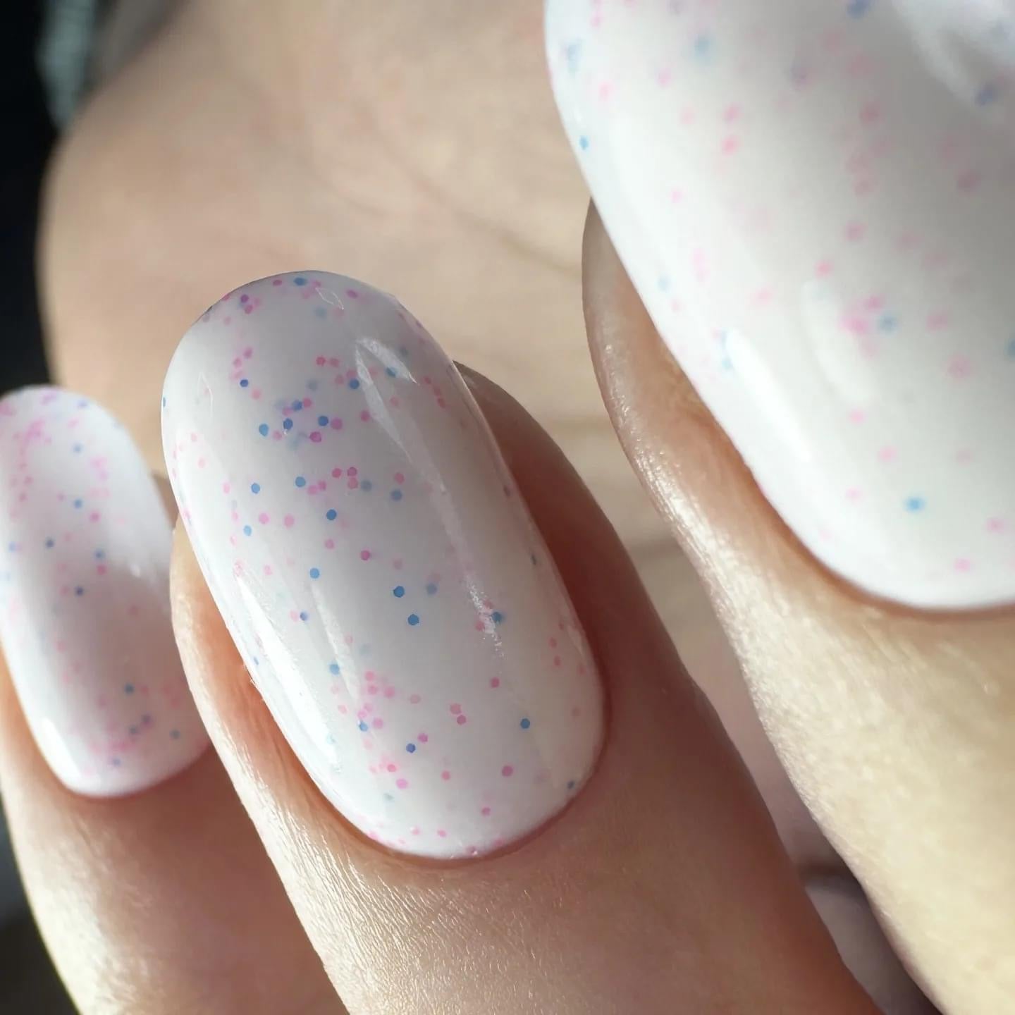 Mack’s DeLux Gel Polish 1033 - Kentro Beauty Supplies Ireland