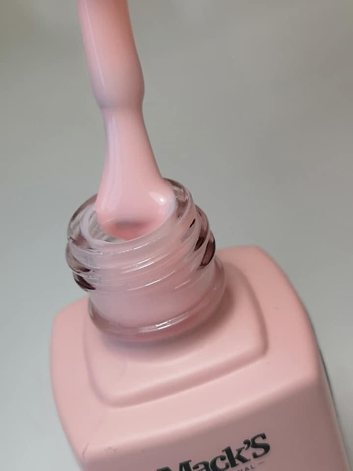 Mack’s Rubber Color Base - 18 - Kentro Beauty Supplies Ireland