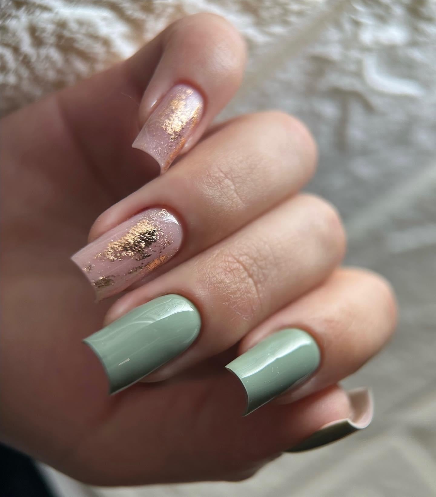 Mack’s DeLux Gel Polish 767 - Kentro Beauty Supplies Ireland