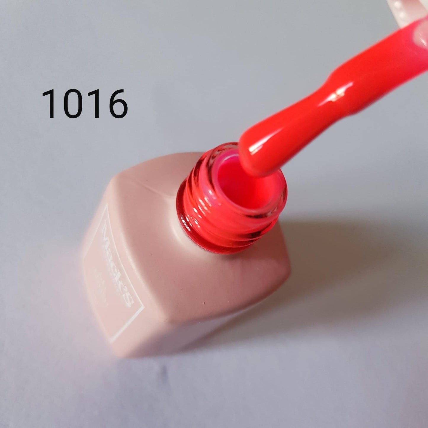 Mack’s DeLuxe Gel Polish 1016 - Kentro Beauty Supplies Ireland