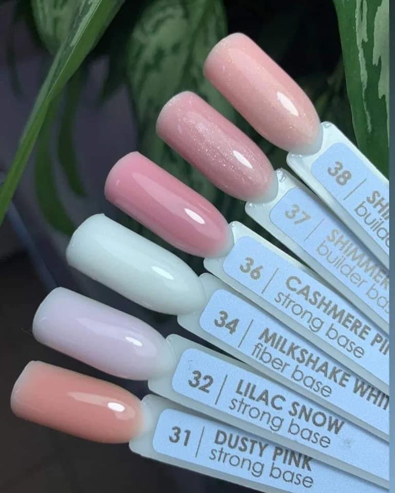 Mack’s Strong Rubber Base - Lilac Snow 32 - Kentro Beauty Supplies Ireland