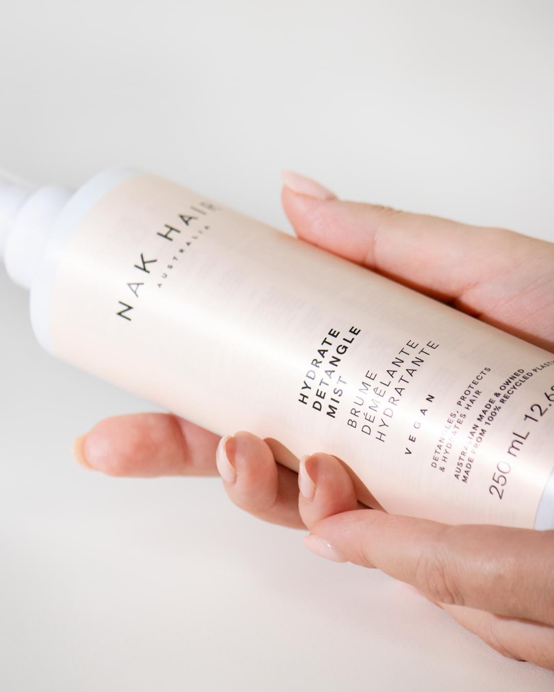 NAK Hydrate Detangling Mist 250ml - Kentro Beauty Supplies Ireland