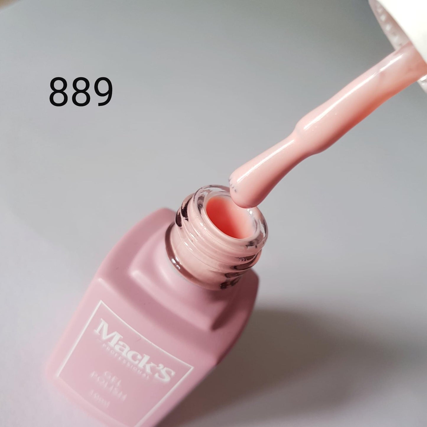 Mack’s DeLuxe Gel Polish 889 - Kentro Beauty Supplies Ireland