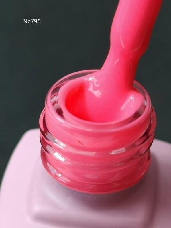 Mack’s DeLuxe Gel Polish 795 - Kentro Beauty Supplies Ireland