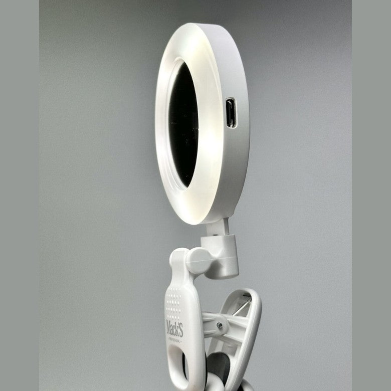 Mack’s Selfie Mirror with Lighting D6
