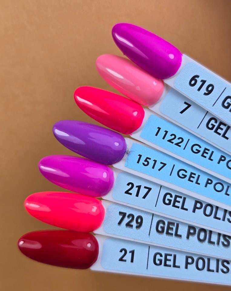 Mack’s DeLuxe Gel Polish 21