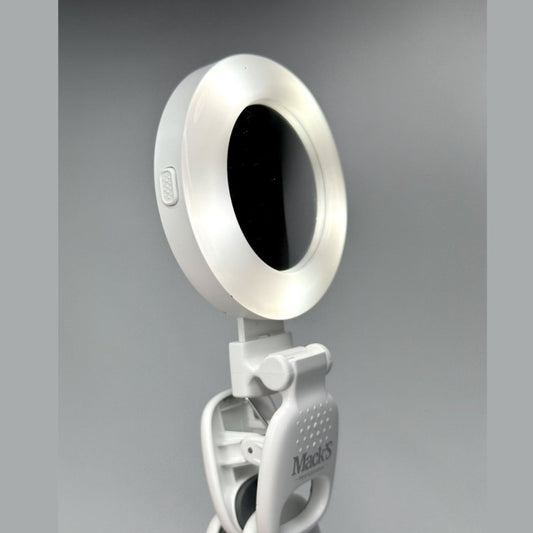 Mack’s Selfie Mirror with Lighting D6