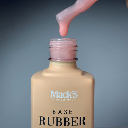 Mack’s Nude Base Strong 8/15ml